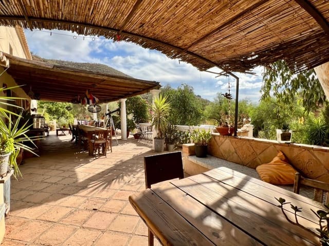 14 slaapkamer Finca/Landhuis te koop in Pizarra met zwembad - € 1.150.000 (Ref: 7233761)