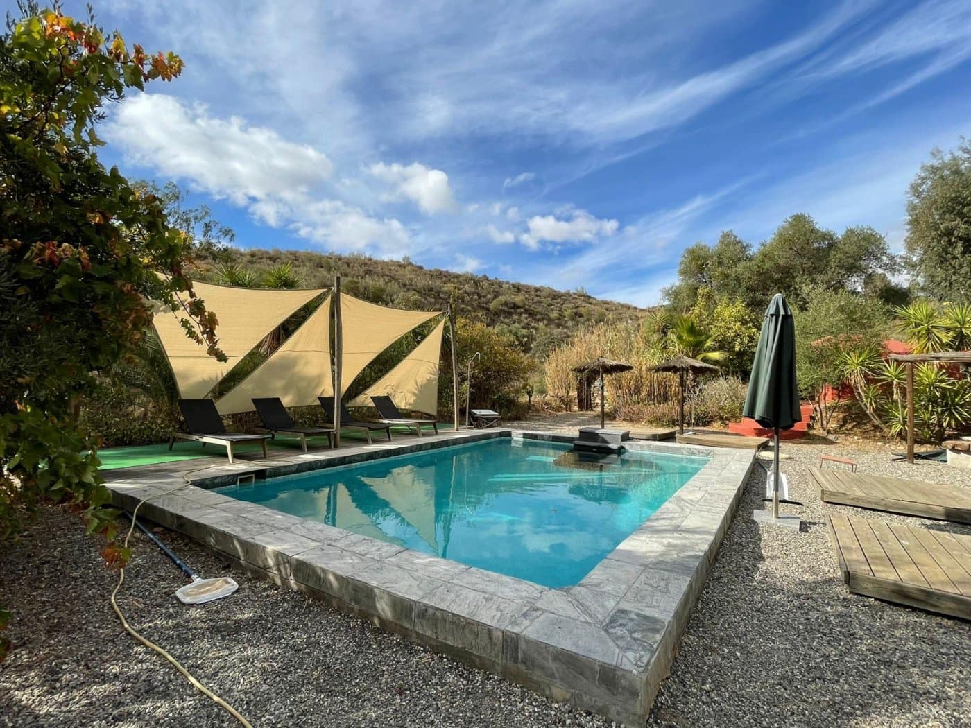 14 soveværelse Finca/Landehus til salg i Pizarra med swimmingpool - € 1.150.000 (Ref: 7233761)