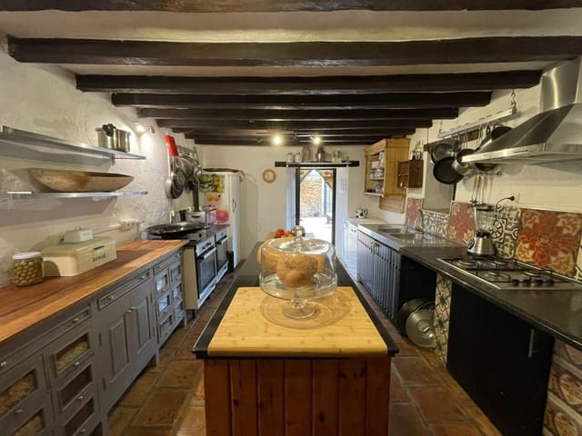 14 slaapkamer Finca/Landhuis te koop in Pizarra met zwembad - € 1.150.000 (Ref: 7233761)