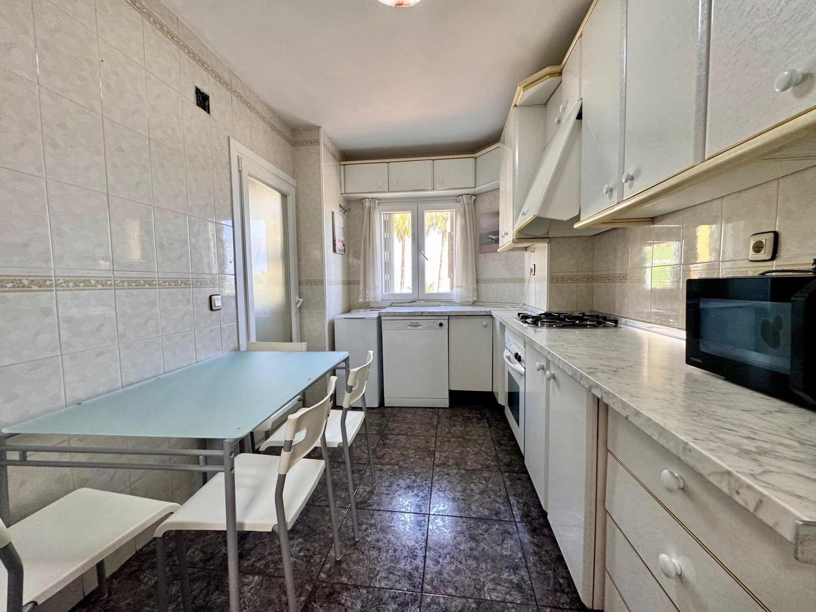 4 soverom Penthouse til leie i Churriana med svømmebasseng garasje - € 2 200 (Ref: 8691004)