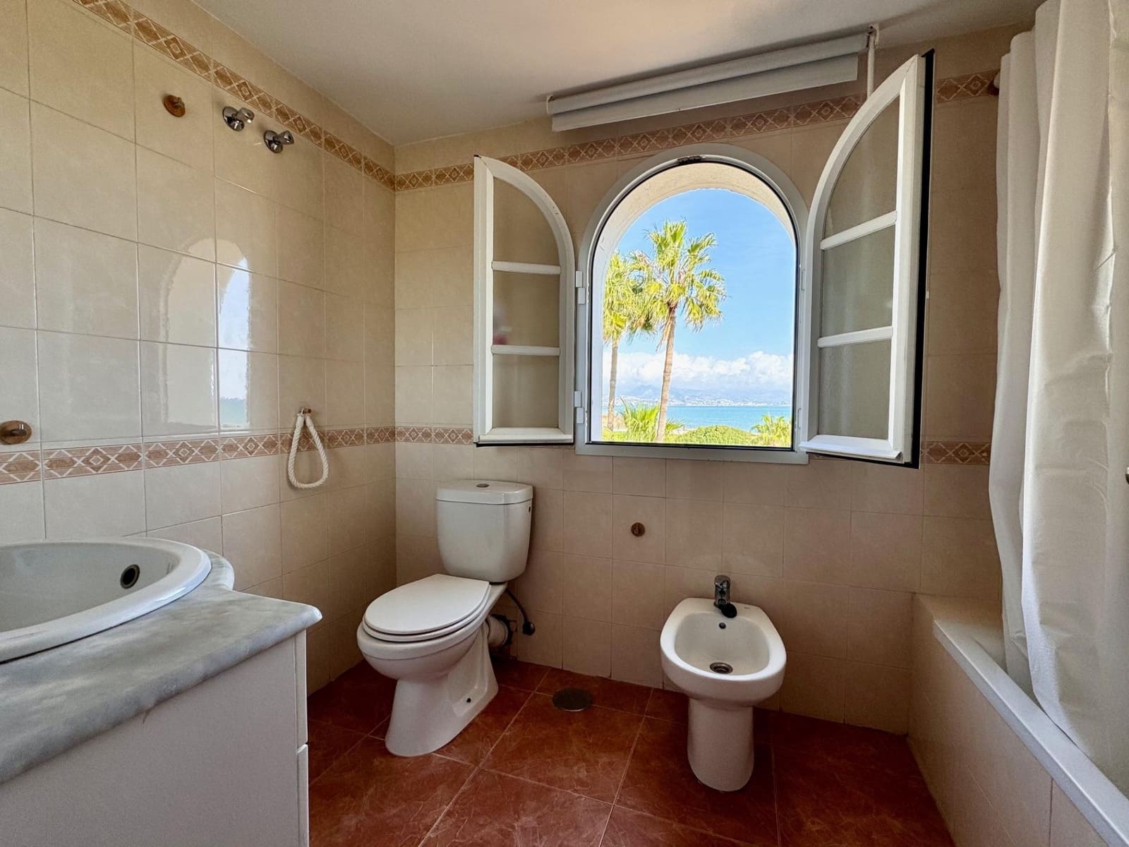 4 soverom Penthouse til leie i Churriana med svømmebasseng garasje - € 2 200 (Ref: 8691004)