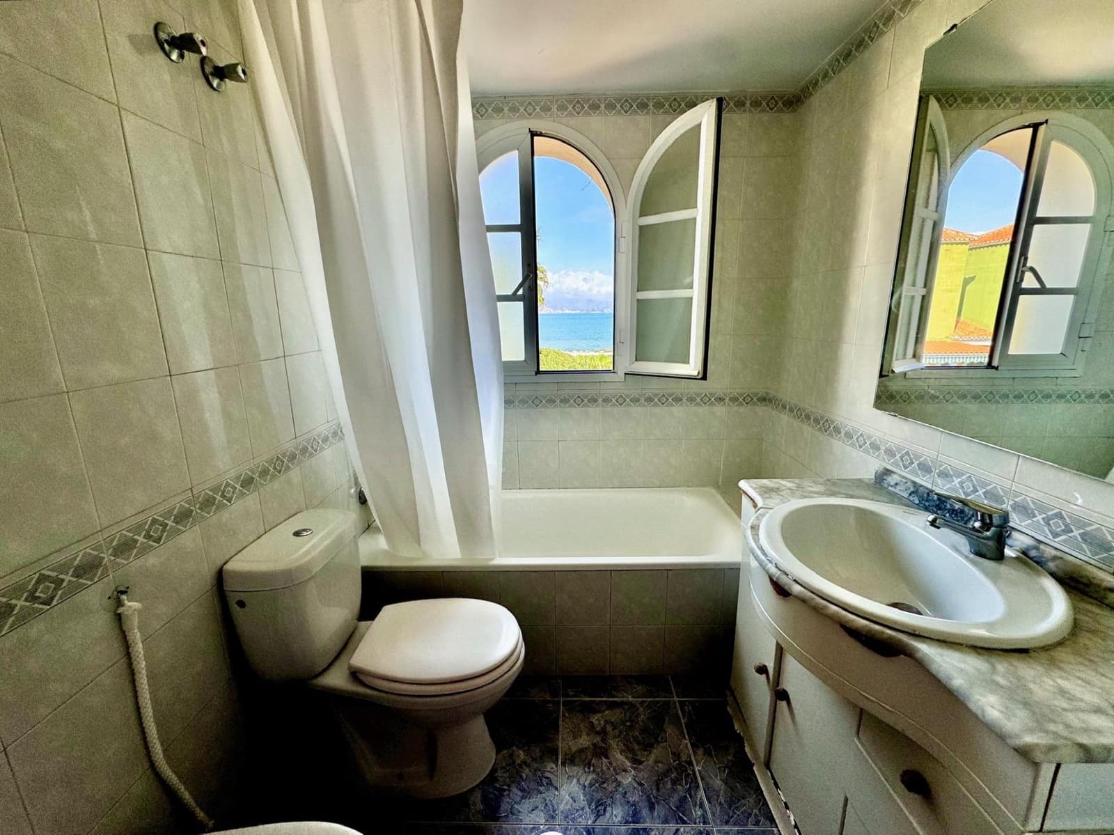 4 soverom Penthouse til leie i Churriana med svømmebasseng garasje - € 2 200 (Ref: 8691004)