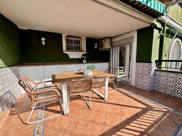 4 soverom Penthouse til leie i Guadalmar, Málaga by med svømmebasseng garasje - € 2 200 (Ref: 8691004)