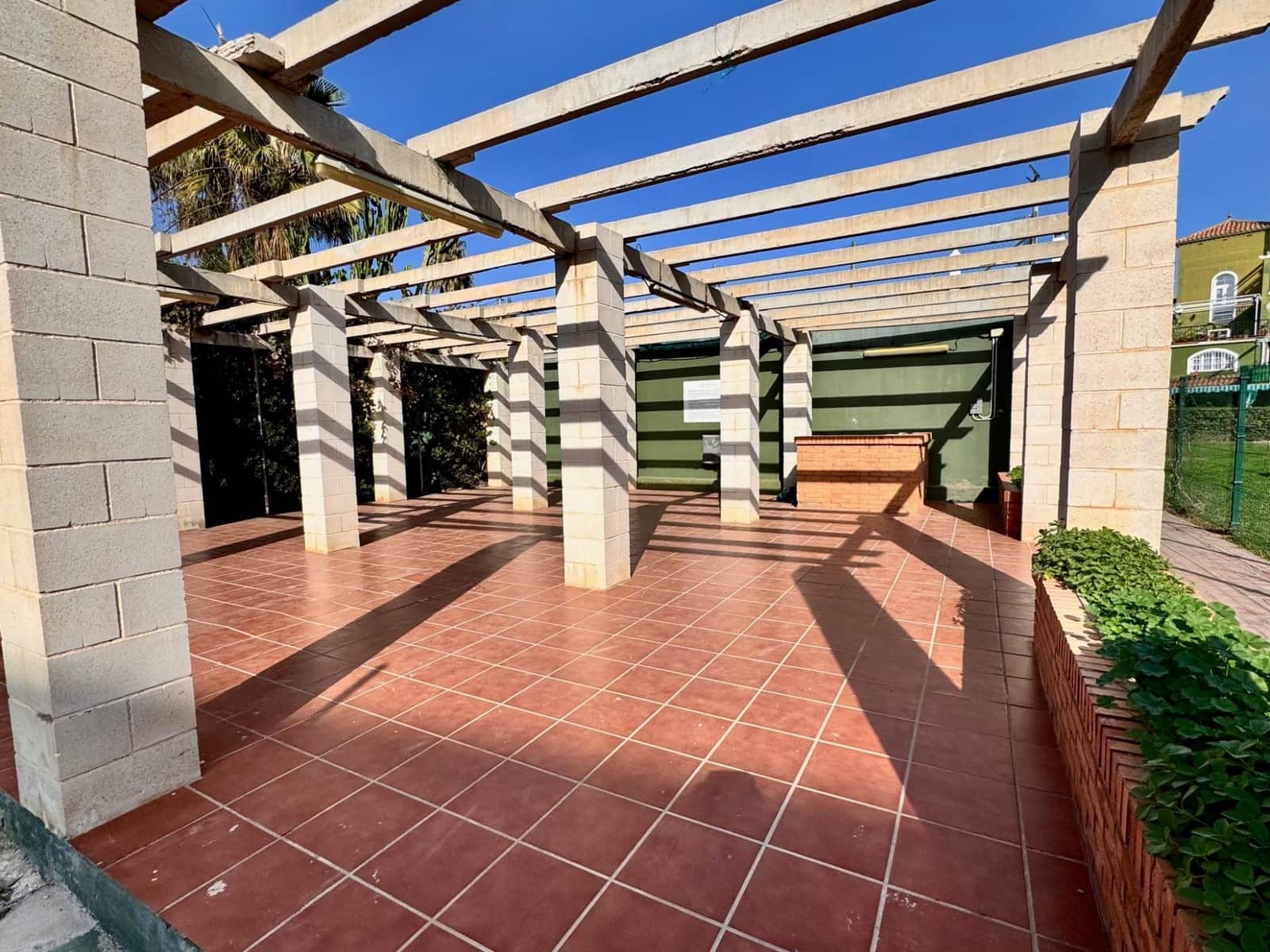 4 soverom Penthouse til leie i Churriana med svømmebasseng garasje - € 2 200 (Ref: 8691004)