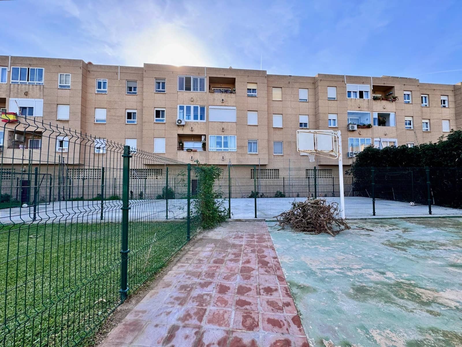 4 soverom Penthouse til leie i Churriana med svømmebasseng garasje - € 2 200 (Ref: 8691004)