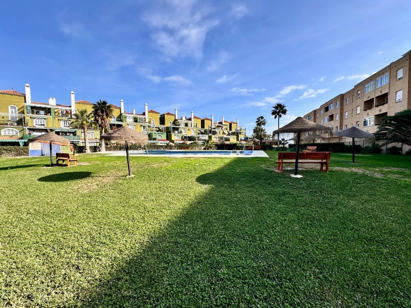 4 soverom Penthouse til leie i Churriana med svømmebasseng garasje - € 2 200 (Ref: 8691004)