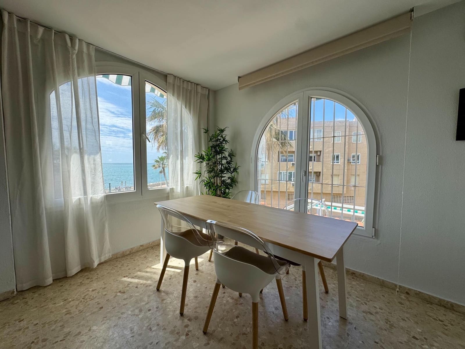 4 Zimmer Penthouse zu vermieten in Churriana mit Pool Garage - 2.300 € (Ref: 8691004)