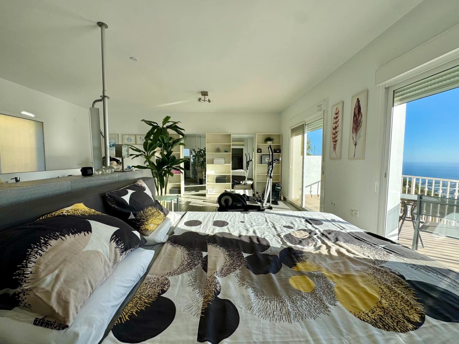 3 soveværelse Villa til salg i Arenas med swimmingpool garage - € 468.000 (Ref: 8813341)