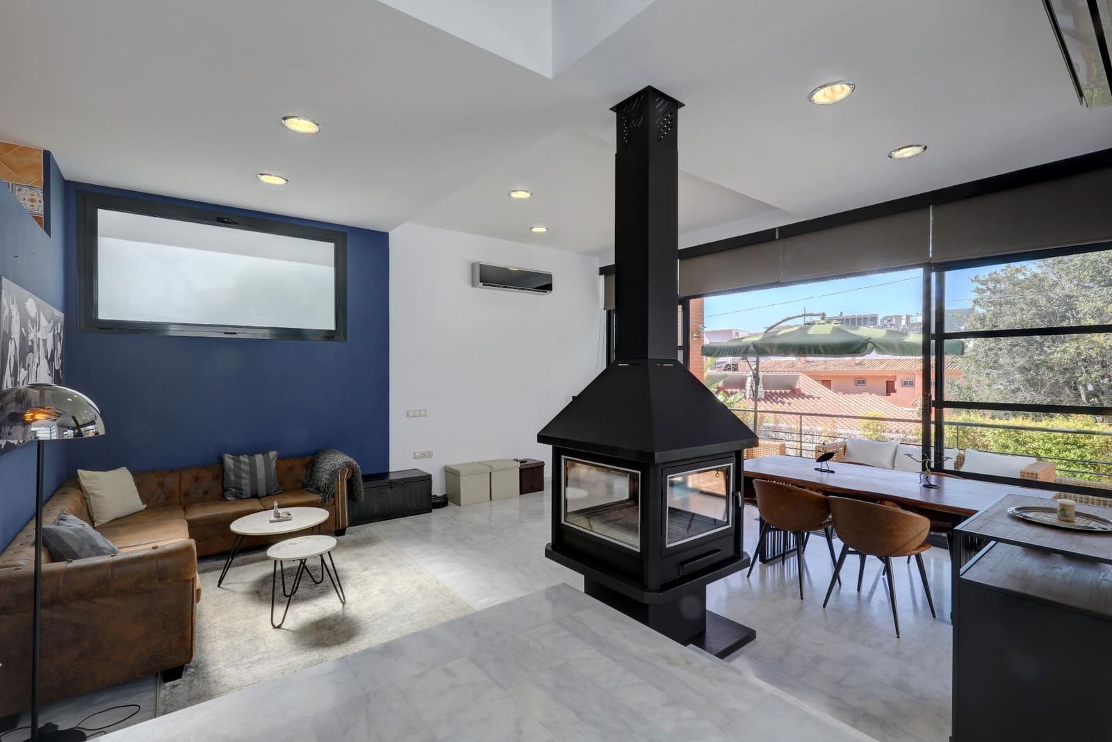 5 soveværelse Villa til salg i Benalmadena Costa med swimmingpool - € 899.000 (Ref: 8992394)