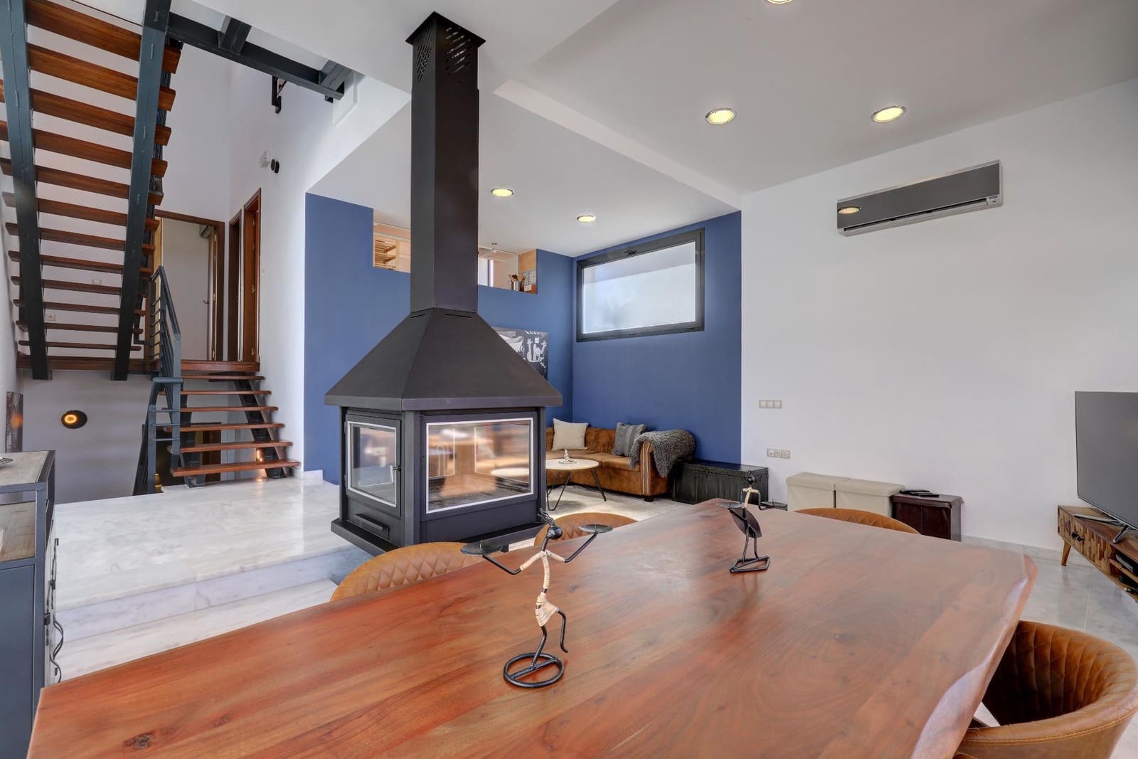 5 soveværelse Villa til salg i Benalmadena Costa med swimmingpool - € 899.000 (Ref: 8992394)