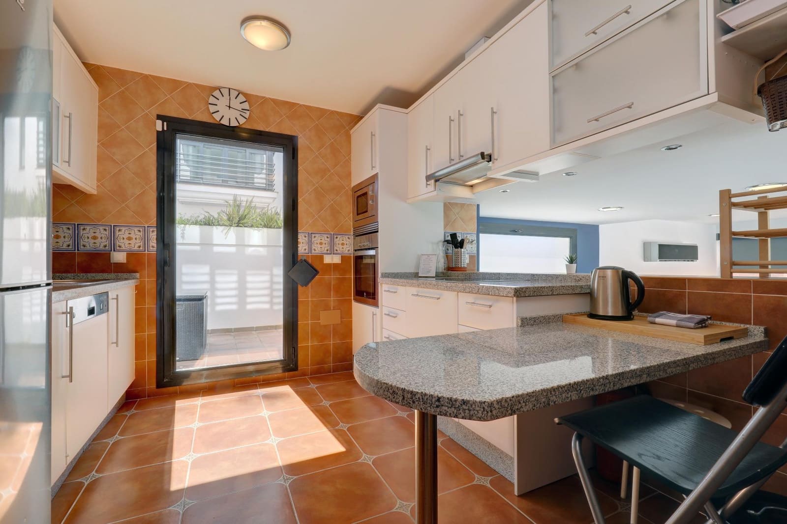 5 soveværelse Villa til salg i Benalmadena Costa med swimmingpool - € 899.000 (Ref: 8992394)