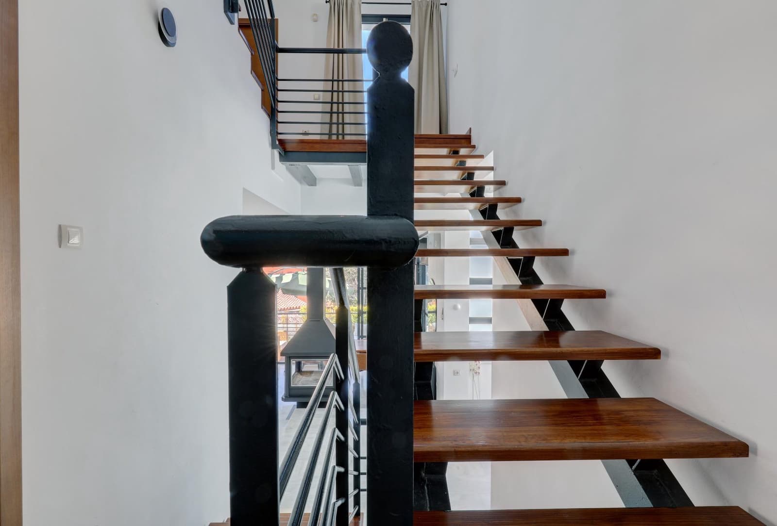 5 soveværelse Villa til salg i Benalmadena Costa med swimmingpool - € 899.000 (Ref: 8992394)