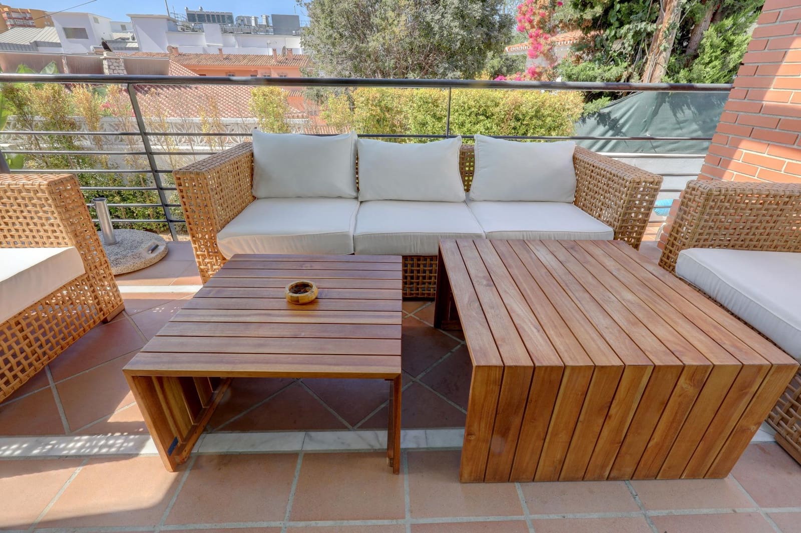 5 soveværelse Villa til salg i Benalmadena Costa med swimmingpool - € 899.000 (Ref: 8992394)