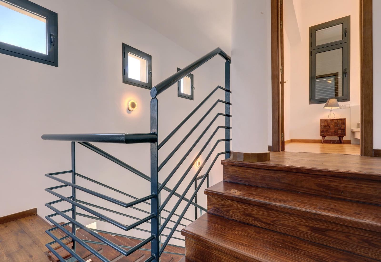 5 soveværelse Villa til salg i Benalmadena Costa med swimmingpool - € 899.000 (Ref: 8992394)