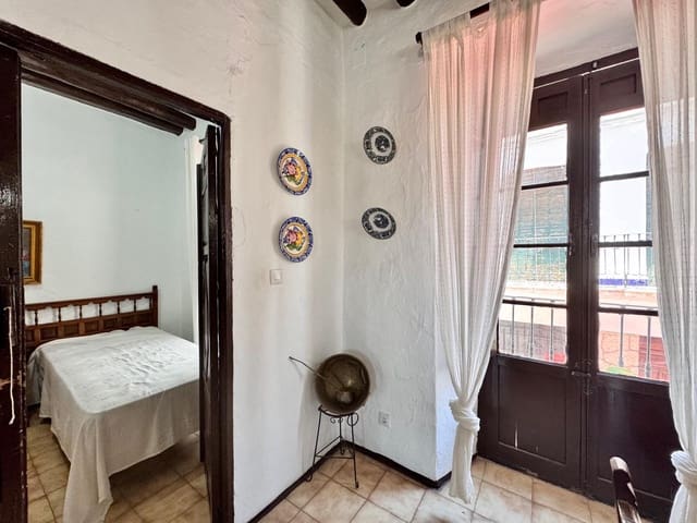 4 slaapkamer Huis te koop in Alora - € 185.000 (Ref: 8998492)