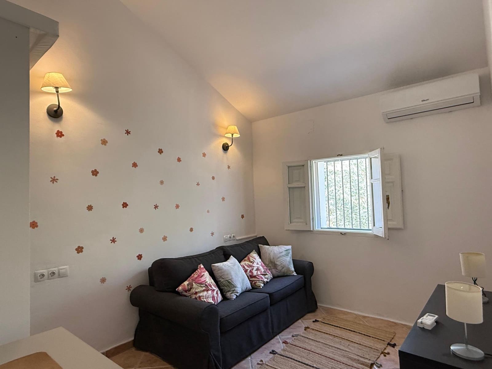 5 soveværelse Finca/Landehus til salg i Villanueva de la Concepcion med swimmingpool - € 695.000 (Ref: 9143555)