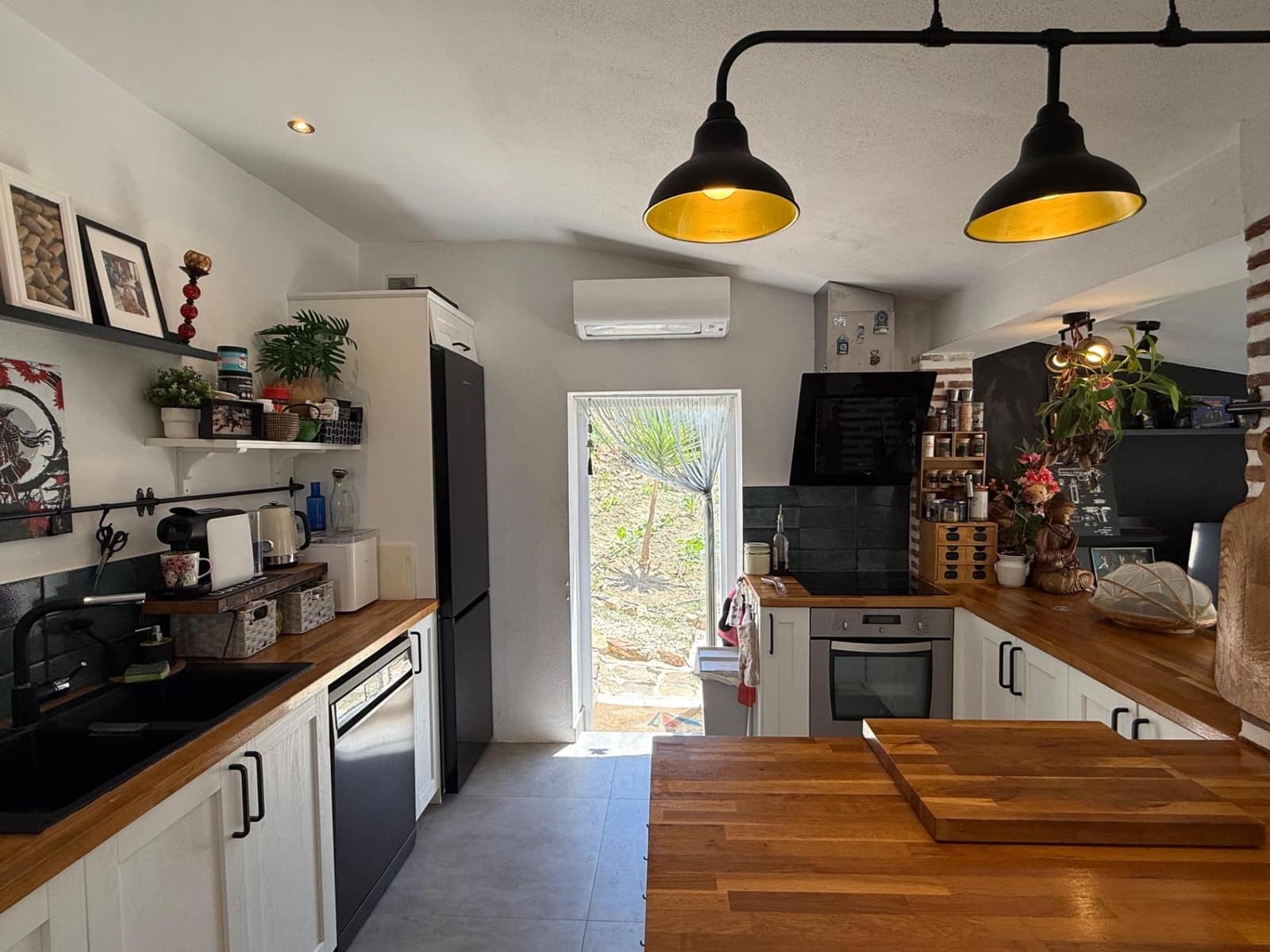 5 soveværelse Finca/Landehus til salg i Villanueva de la Concepcion med swimmingpool - € 695.000 (Ref: 9143555)