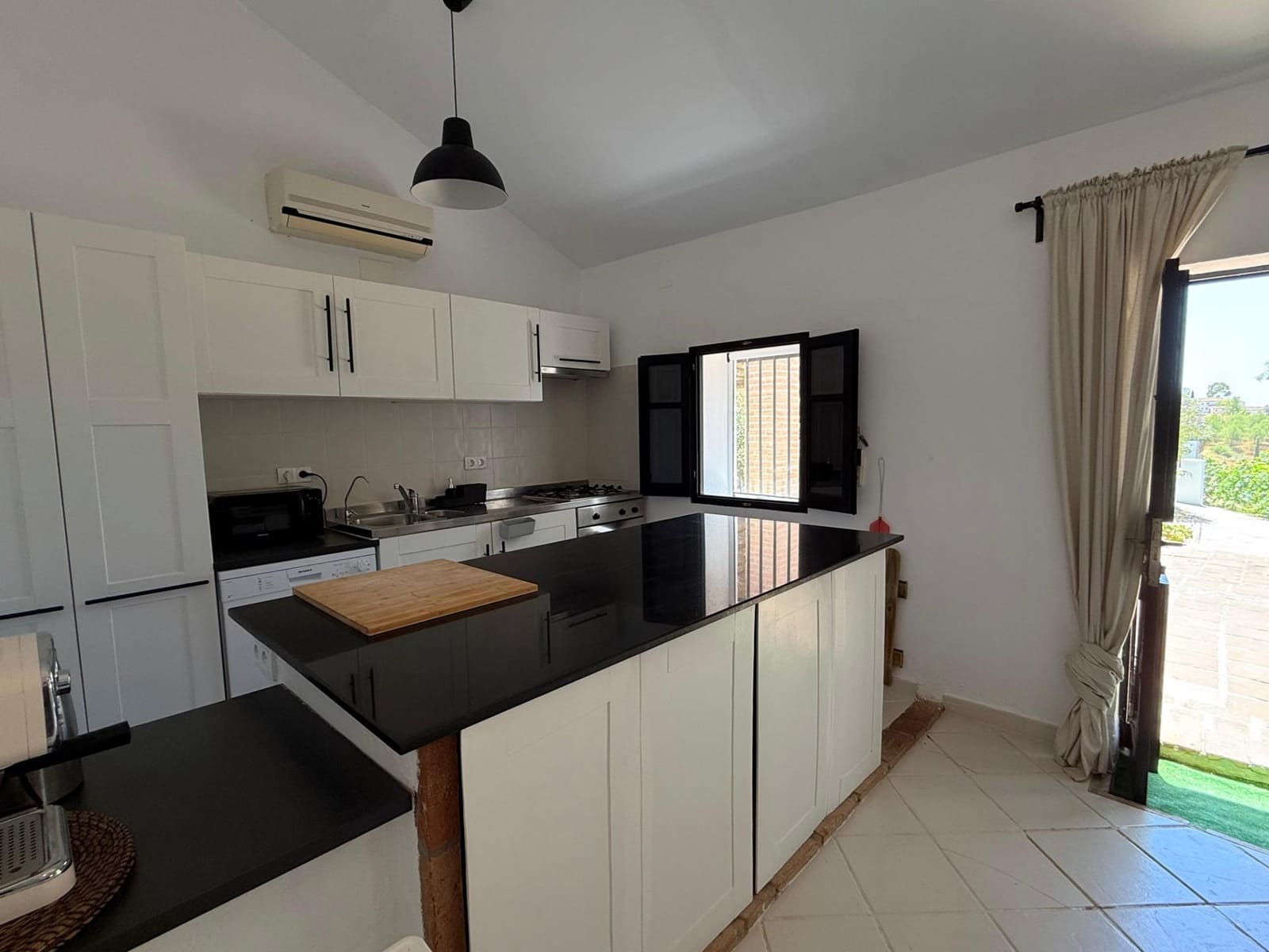 5 soverom Finca/Herregård til salgs i Villanueva de la Concepcion med svømmebasseng garasje - € 695 000 (Ref: 9143555)