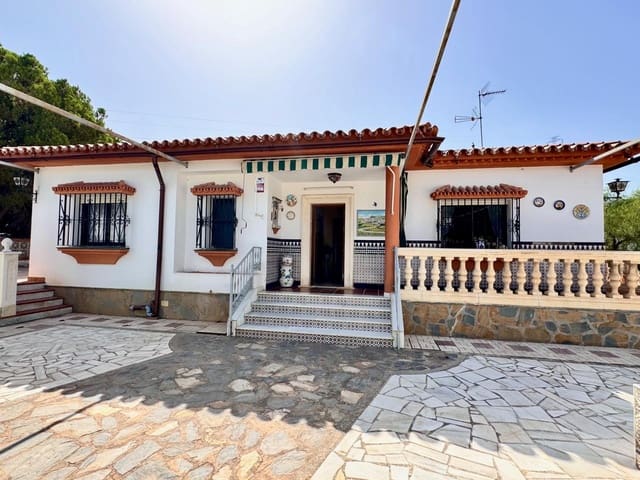 6 soveværelse Villa til salg i Pinos de Alhaurin, Alhaurín de la Torre med swimmingpool garage - € 569.000 (Ref: 9159472)