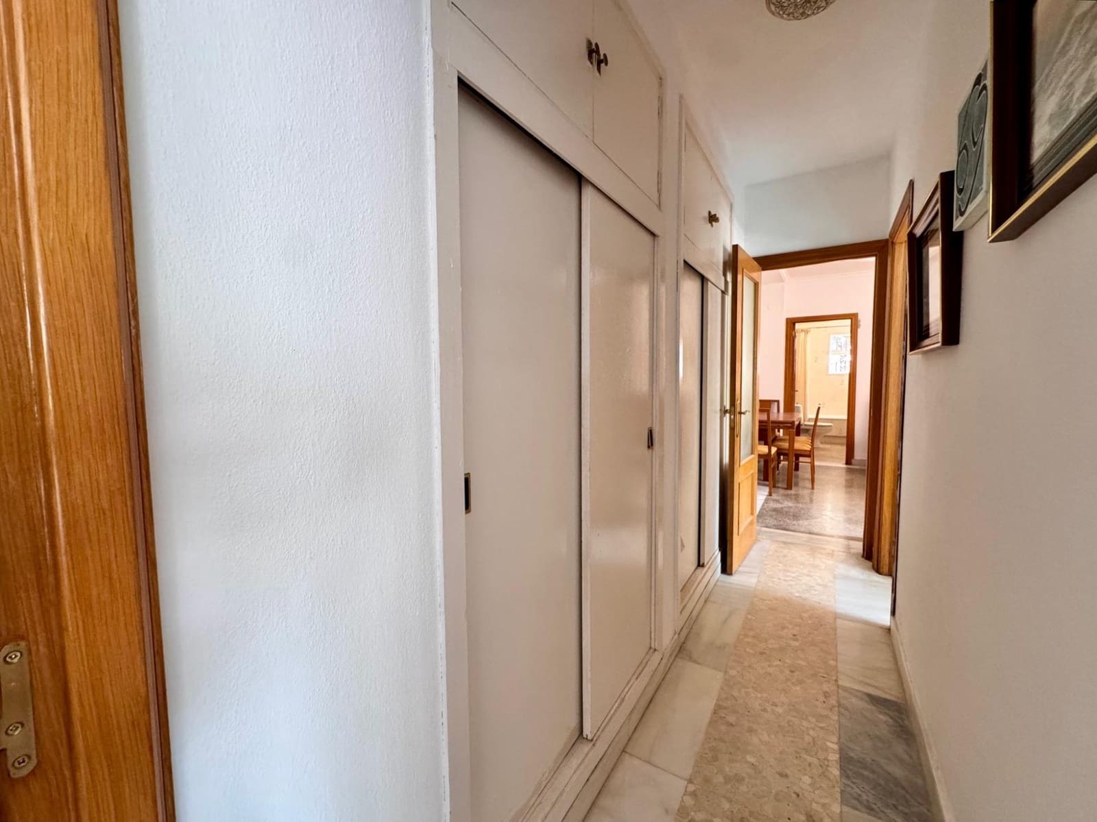 6 sypialnia Willa na sprzedaż w Pinos de Alhaurin z basenem garażem - 569 000 € (Ref: 9159472)