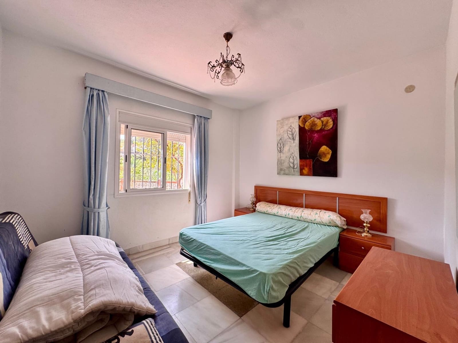 6 sypialnia Willa na sprzedaż w Pinos de Alhaurin z basenem garażem - 569 000 € (Ref: 9159472)