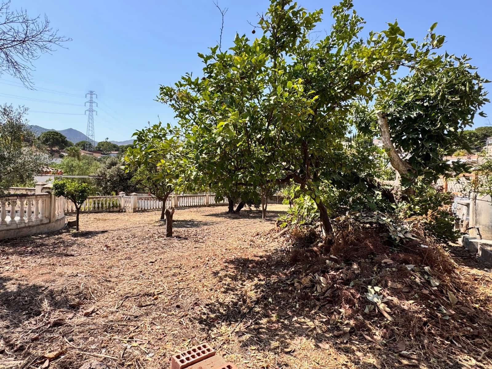 6 sypialnia Willa na sprzedaż w Pinos de Alhaurin z basenem garażem - 569 000 € (Ref: 9159472)