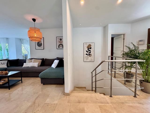 5 soverom Villa til salgs i Benalmádena pueblo, Benalmádena med svømmebasseng garasje - € 1 650 000 (Ref: 9247322)