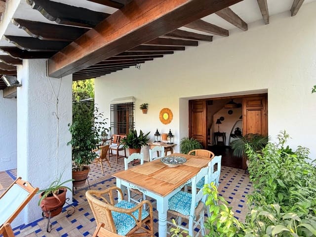 3 soverom Finca/Herregård til salgs i Alora med svømmebasseng - € 695 000 (Ref: 9296913)