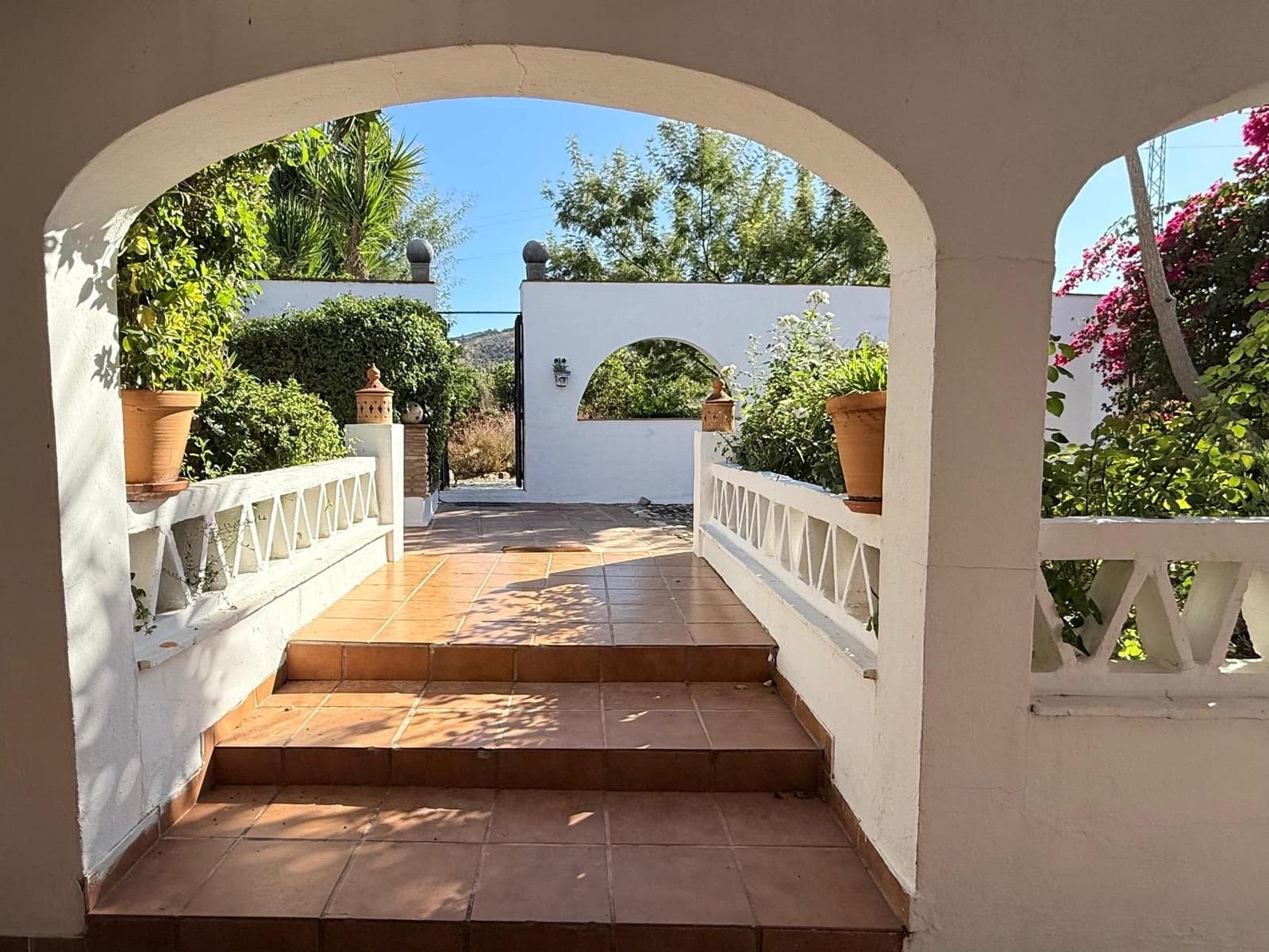 5 soveværelse Finca/Landehus til salg i Coin med swimmingpool - € 695.000 (Ref: 9382874)