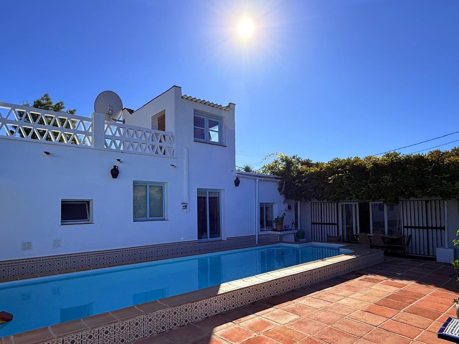 5 soveværelse Finca/Landehus til salg i Coin med swimmingpool - € 695.000 (Ref: 9382874)