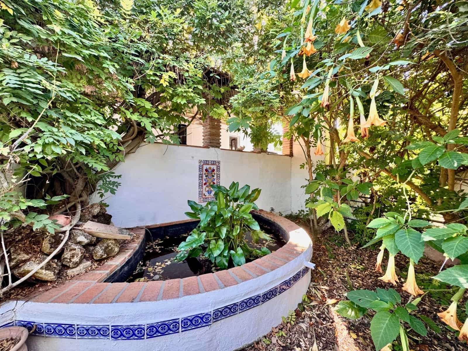 5 soveværelse Finca/Landehus til salg i Coin med swimmingpool - € 695.000 (Ref: 9382874)