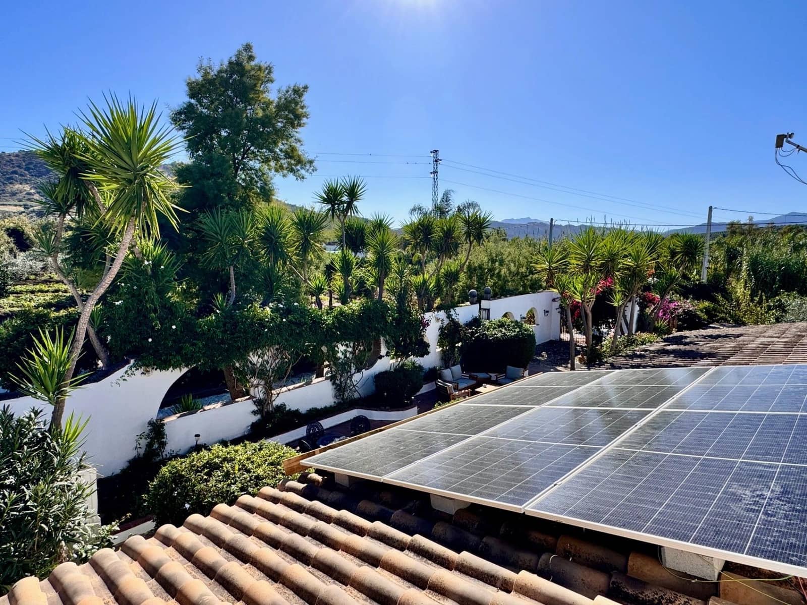 5 soveværelse Finca/Landehus til salg i Coin med swimmingpool - € 695.000 (Ref: 9382874)