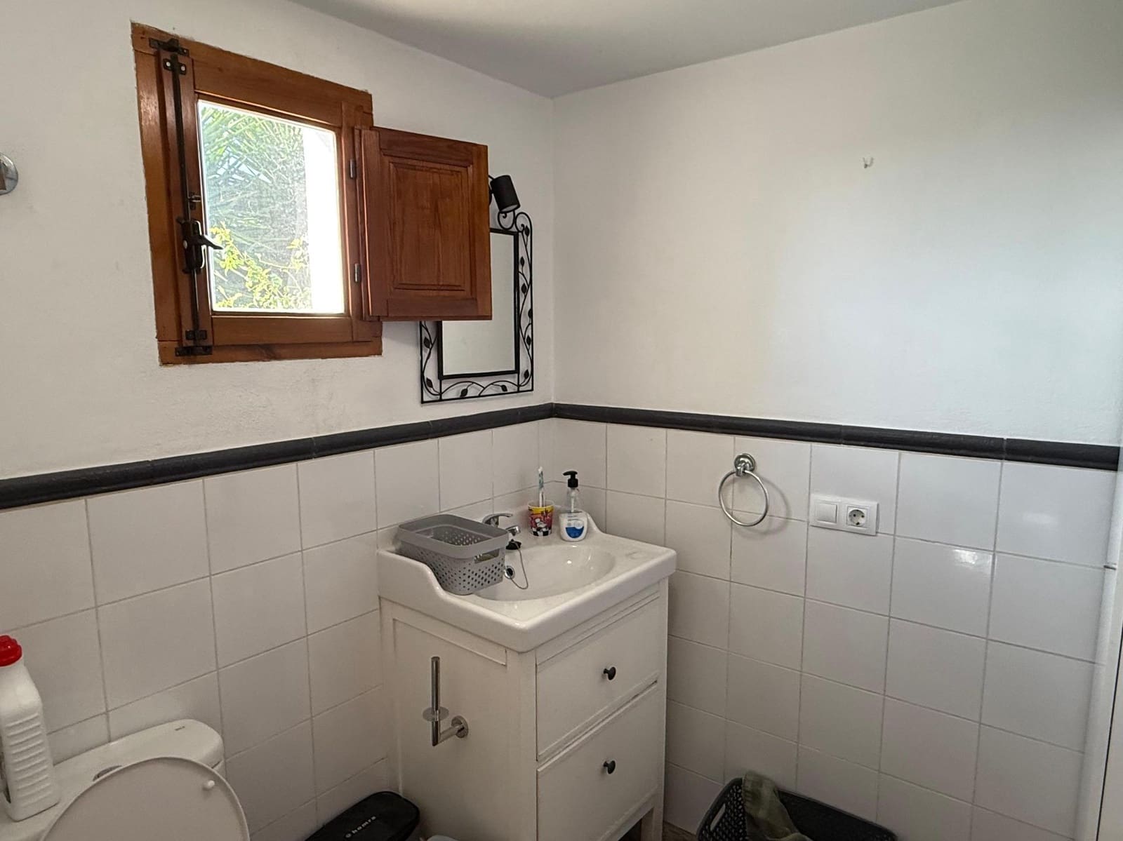 6 soveværelse Finca/Landehus til salg i Villanueva de la Concepcion - € 229.000 (Ref: 9452151)