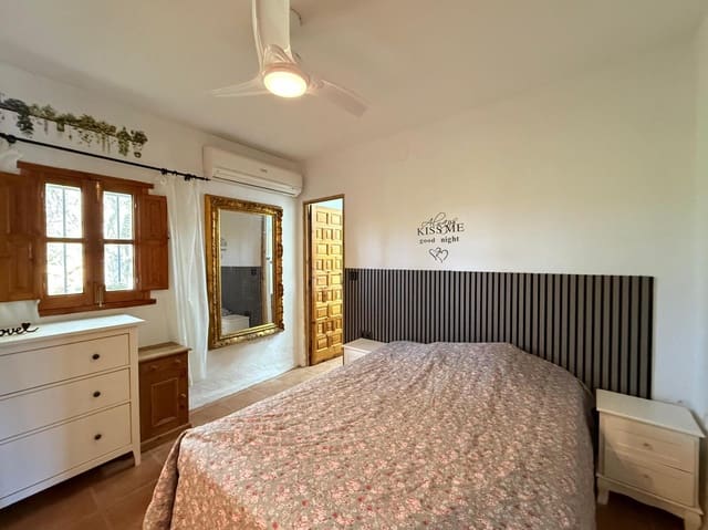 6 slaapkamer Finca/Landhuis te koop in Villanueva de la Concepcion - € 285.000 (Ref: 9452151)