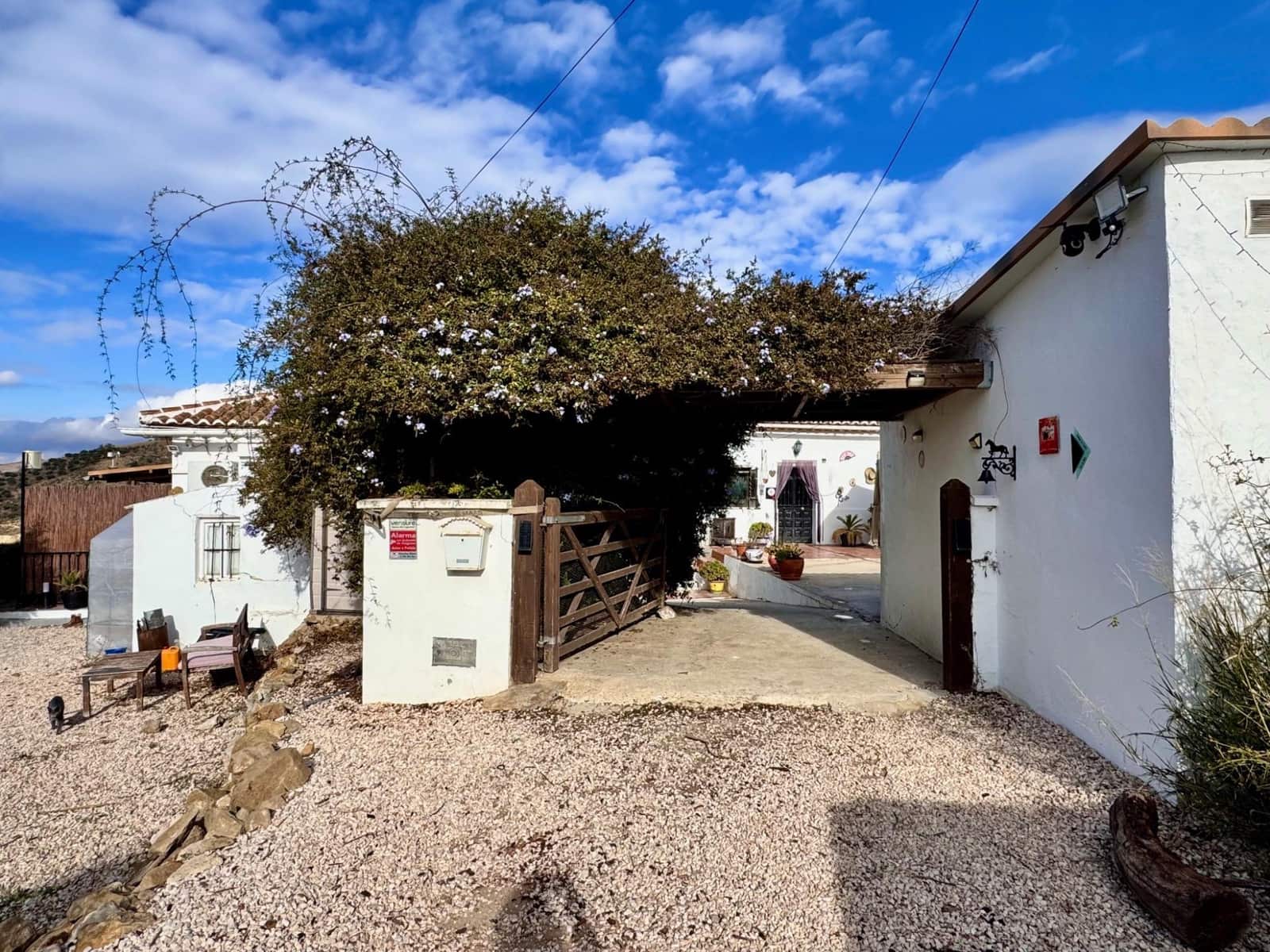 6 soveværelse Finca/Landehus til salg i Villanueva de la Concepcion - € 229.000 (Ref: 9452151)