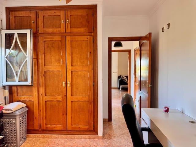 5 bedroom Semi-detached Villa for sale in Alhaurín de la Torre with pool garage - € 590,000 (Ref: 9537327)