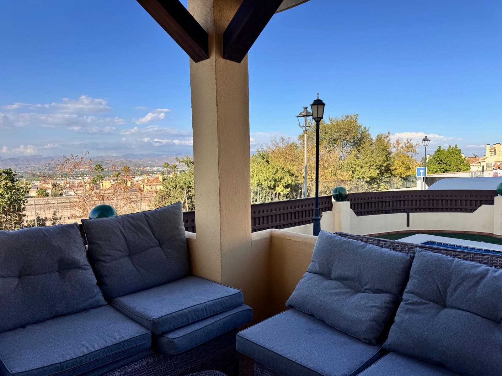 5 bedroom Semi-detached Villa for sale in Alhaurin de la Torre with pool garage - € 590,000 (Ref: 9537327)