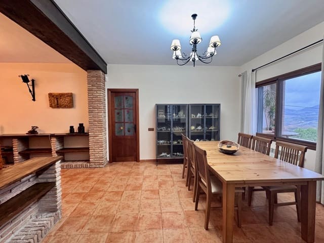 3 chambre Finca/Maison de Campagne à vendre à Casabermeja avec piscine - 450 000 € (Ref: 9543684)