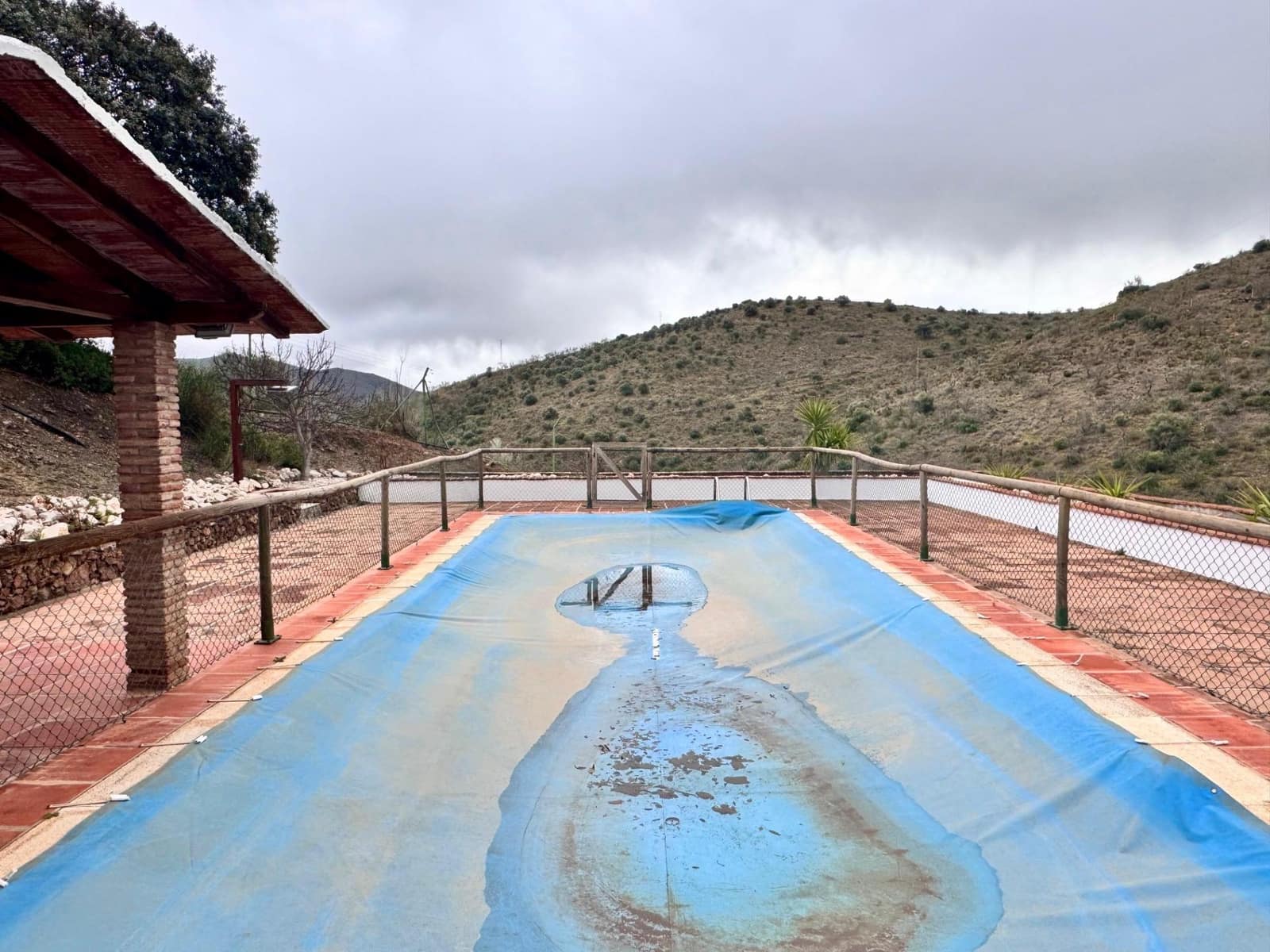 3 chambre Finca/Maison de Campagne à vendre à Casabermeja avec piscine - 450 000 € (Ref: 9543684)