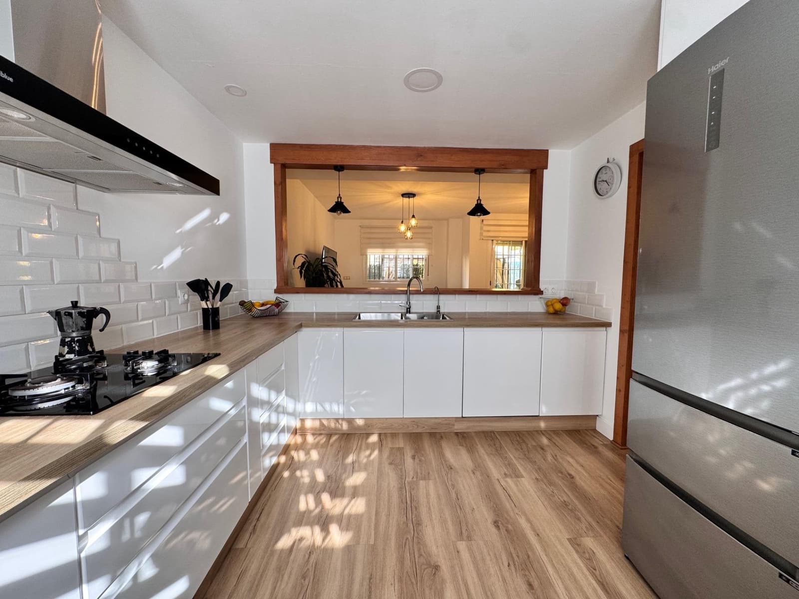 Adosado de 4 habitaciones en Alhaurín de la Torre en venta con piscina - 455.000 € (Ref: 9656142)