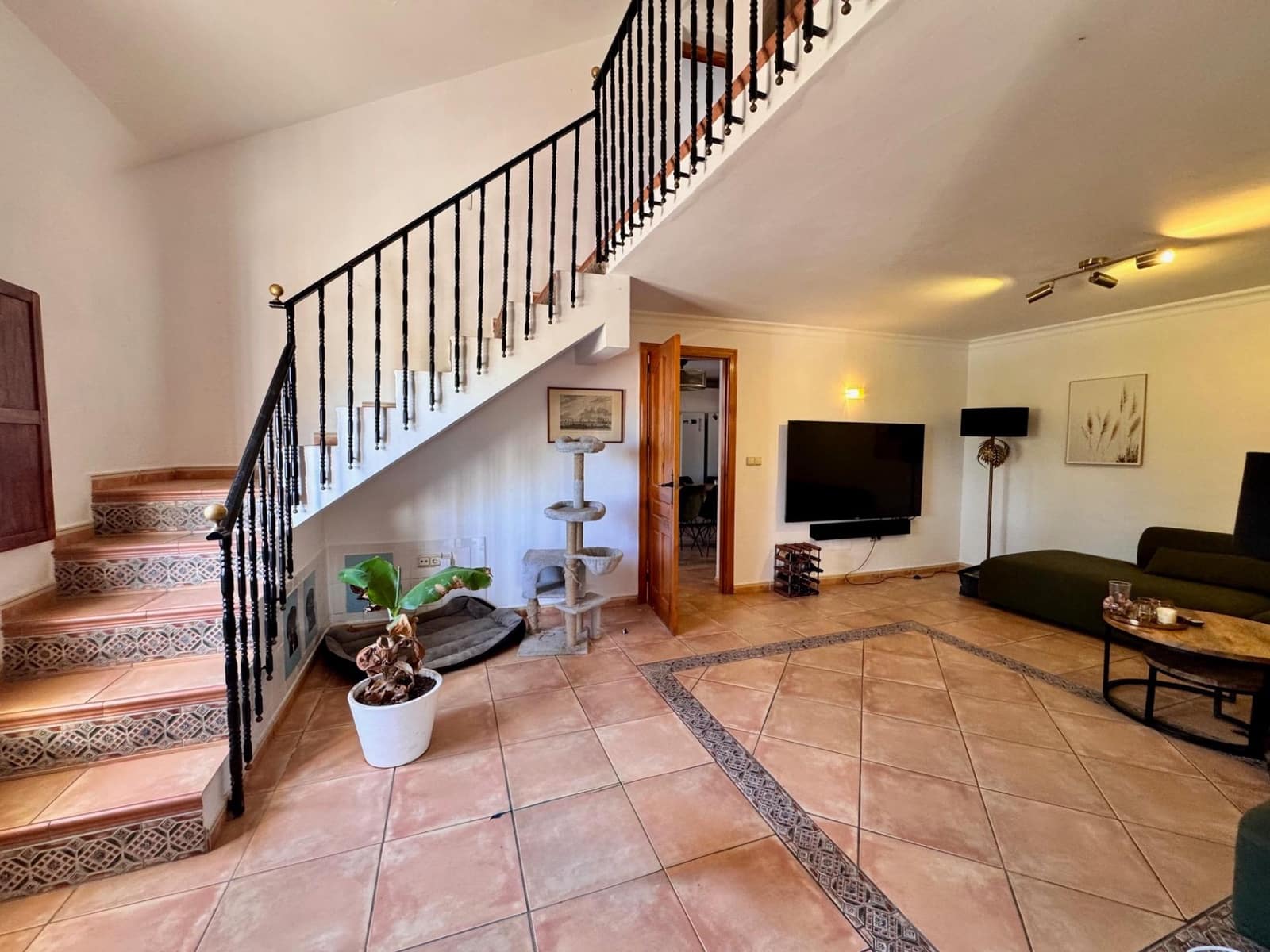 6 bedroom Finca/Country House for sale in Alora with pool - € 568,000 (Ref: 9745288)