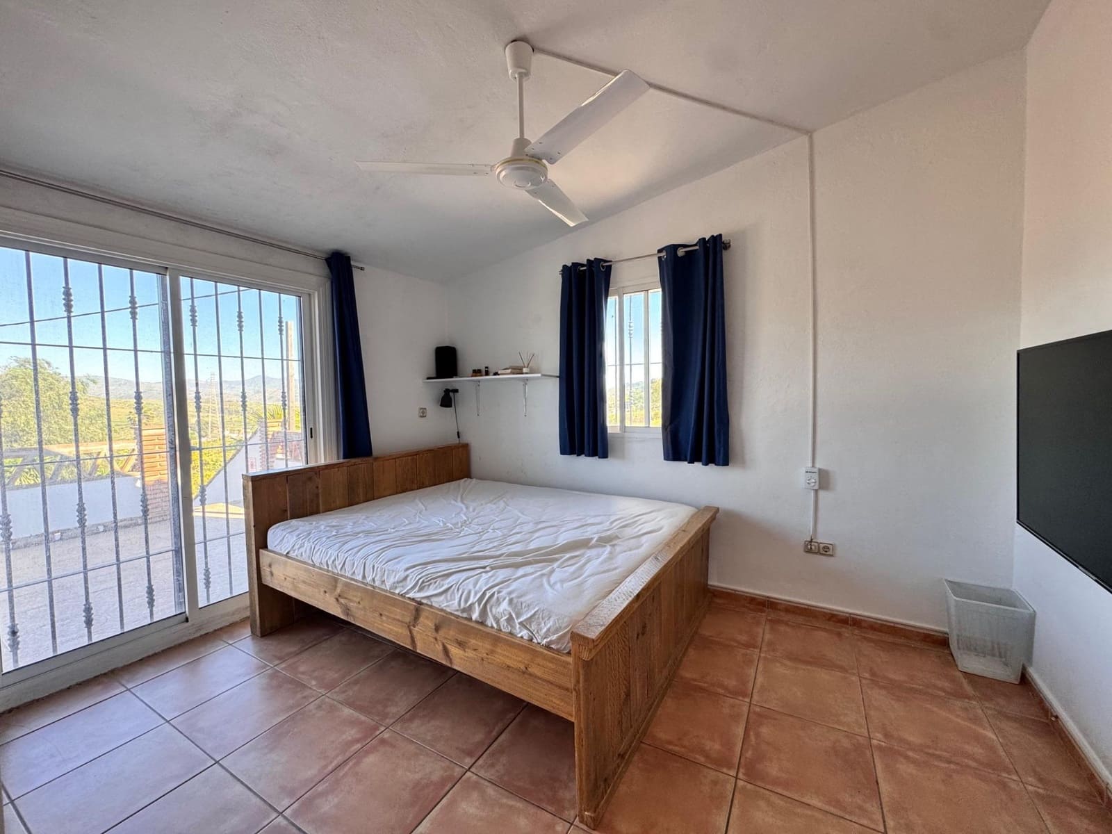 6 bedroom Finca/Country House for sale in Alora with pool - € 568,000 (Ref: 9745288)