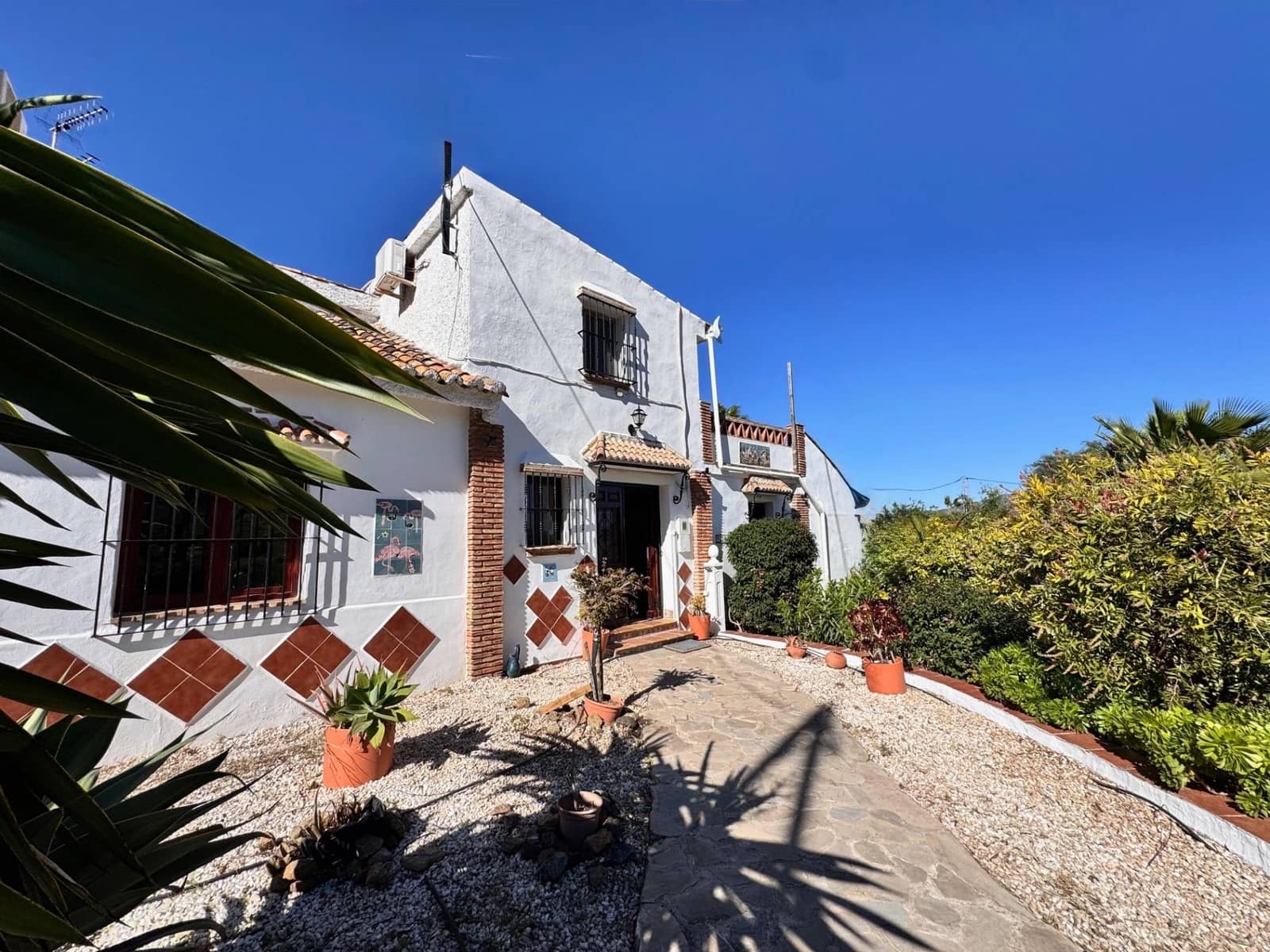 6 bedroom Finca/Country House for sale in Alora with pool - € 568,000 (Ref: 9745288)