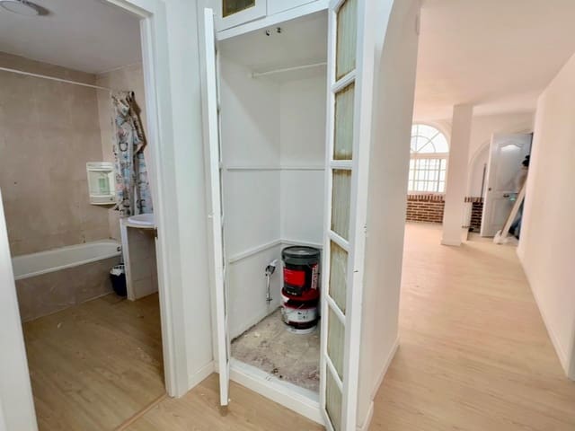 4 chambre Appartement à vendre à Las Lagunas de Mijas, Mijas - 280 000 € (Ref: 9758993)