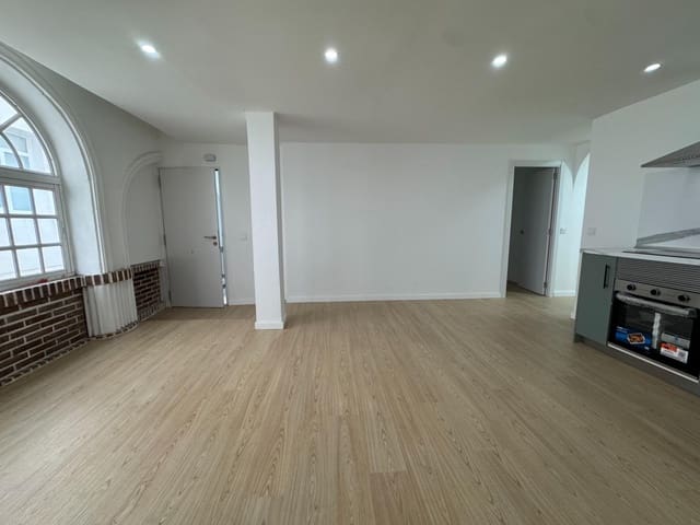 4 quarto Apartamento para venda em Las Lagunas de Mijas, Mijas - 280 000 € (Ref: 9758993)