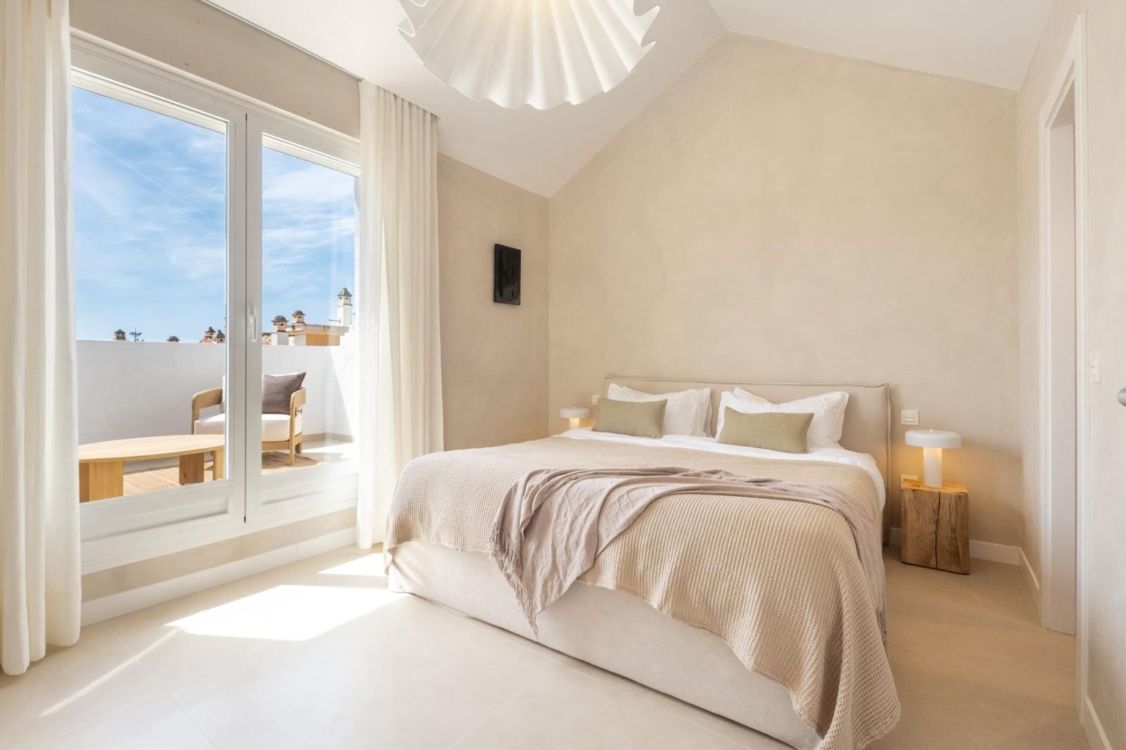 3 sovrum Radhus till salu i Bahia de Marbella med pool - 1 725 000 € (Ref: 9799291)