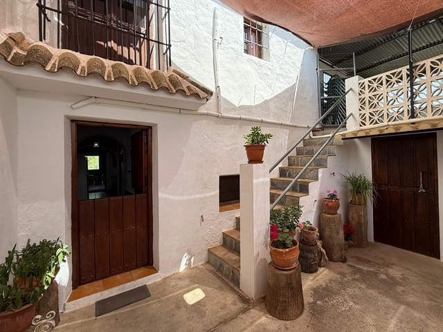 8 soveværelse Finca/Landehus til salg i Alora med swimmingpool garage - € 850.000 (Ref: 9799292)