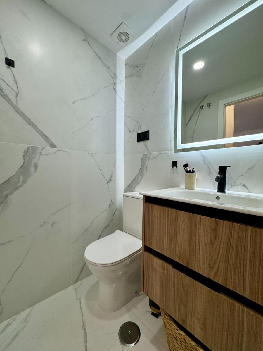 2 chambre Appartement à vendre à Riviera del Sol avec piscine garage - 310 000 € (Ref: 9947948)