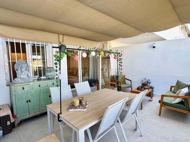 2 soveværelse Lejlighed til salg i Riviera del Sol, Mijas med swimmingpool garage - € 310.000 (Ref: 9947948)