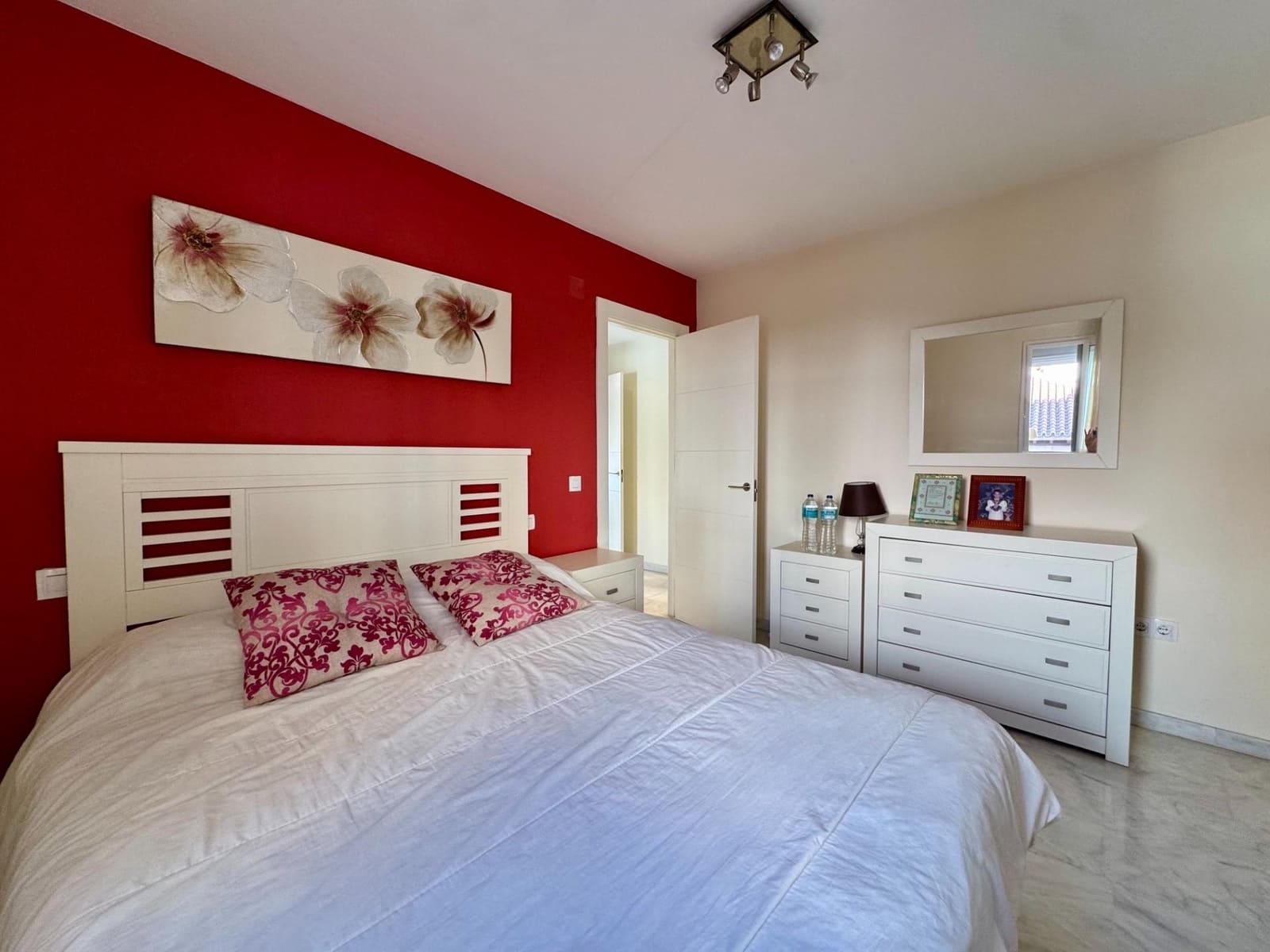 3 soveværelse Lejlighed til salg i Malaga by - € 270.000 (Ref: 9958185)